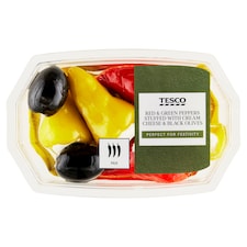 Marinované zelené a červené papričky plnené krémovým syrom v repkovom oleji s olivami 150 g