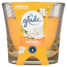 Glade Anti Tabac parfumovaná sviečka 112 g