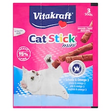 Vitakraft Cat Stick mini mäsové tyčinky s príchuťou platesy 18 g
