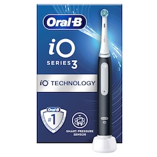 Oral-B iO 3 Čierna Elektrická Zubná Kefka Navrhnutá Spoločnosťou Braun