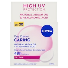 Nivea Výživný denný krém pre suchú až citlivú pleť OF 30 50 ml
